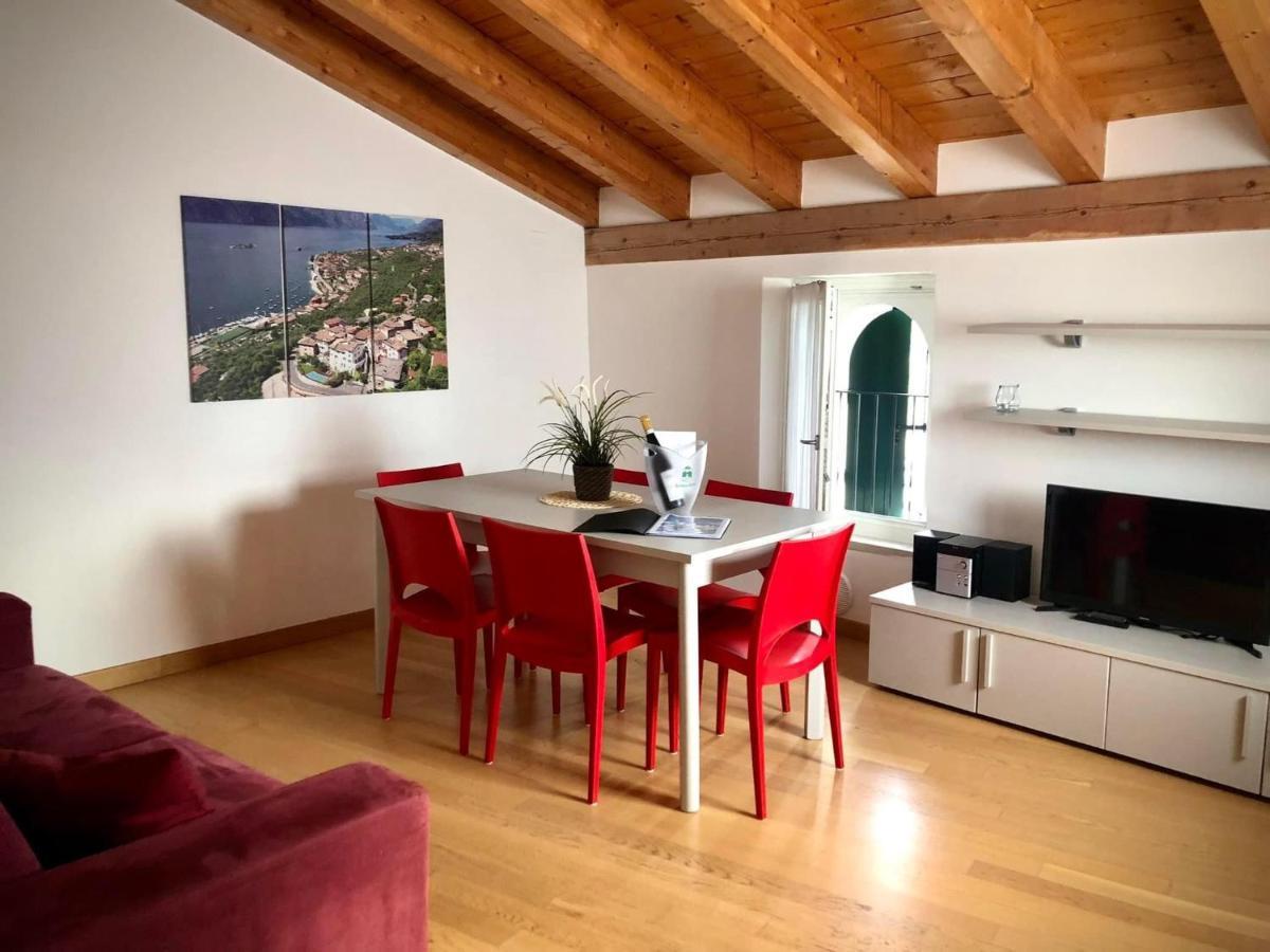 Villa Borgo Borago Brenzone sul Garda Exteriör bild