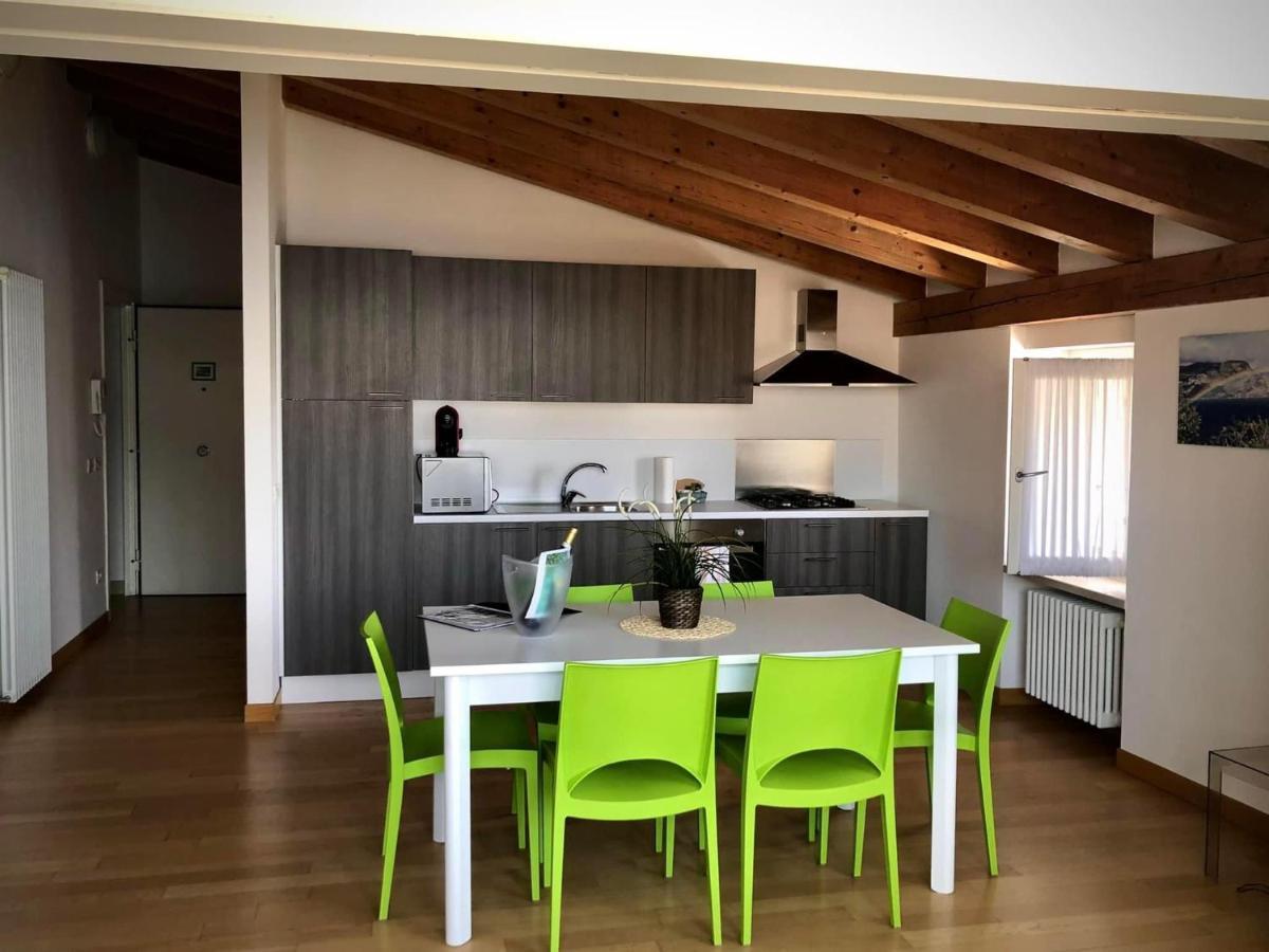 Villa Borgo Borago Brenzone sul Garda Exteriör bild