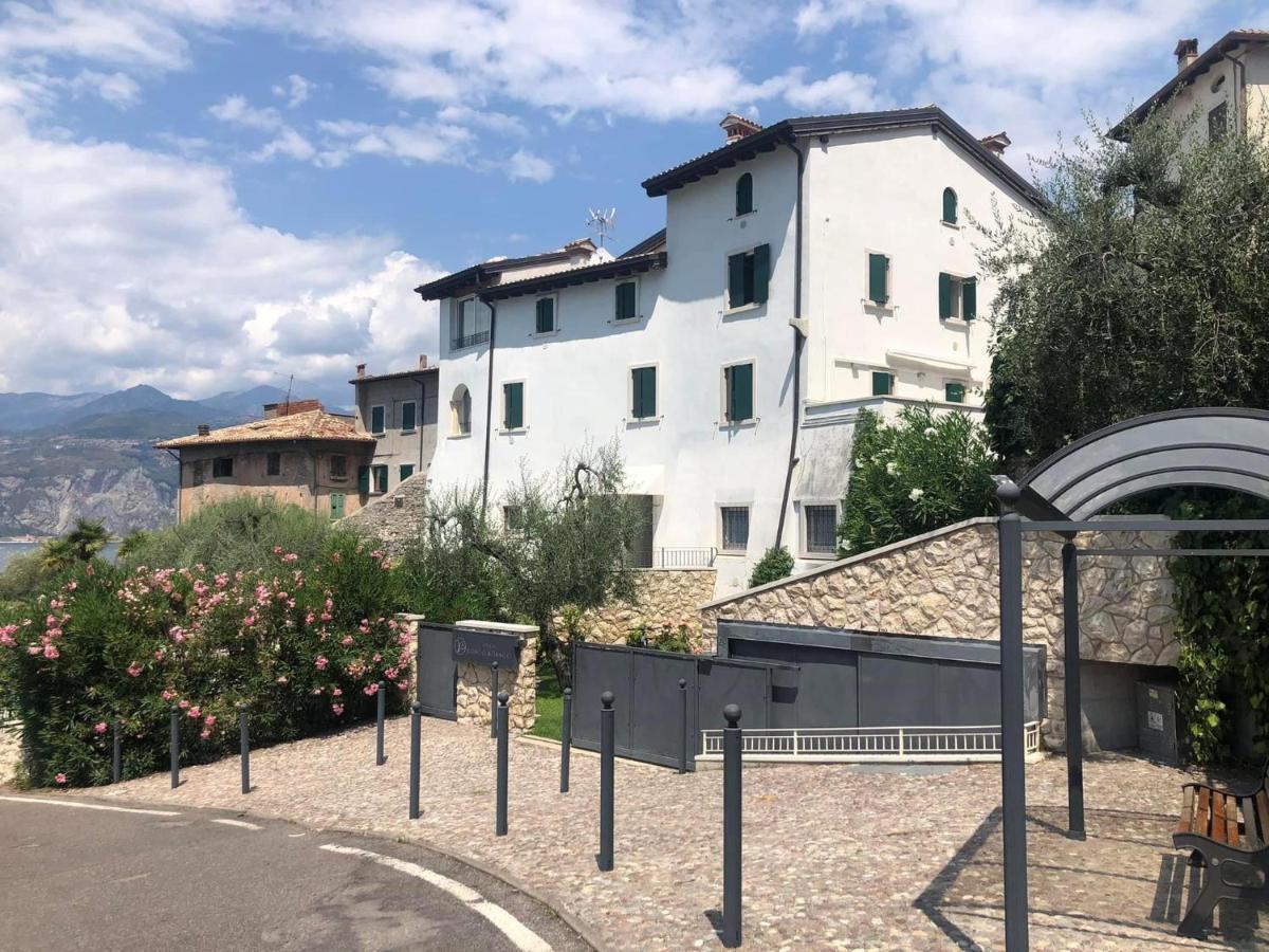 Villa Borgo Borago Brenzone sul Garda Exteriör bild