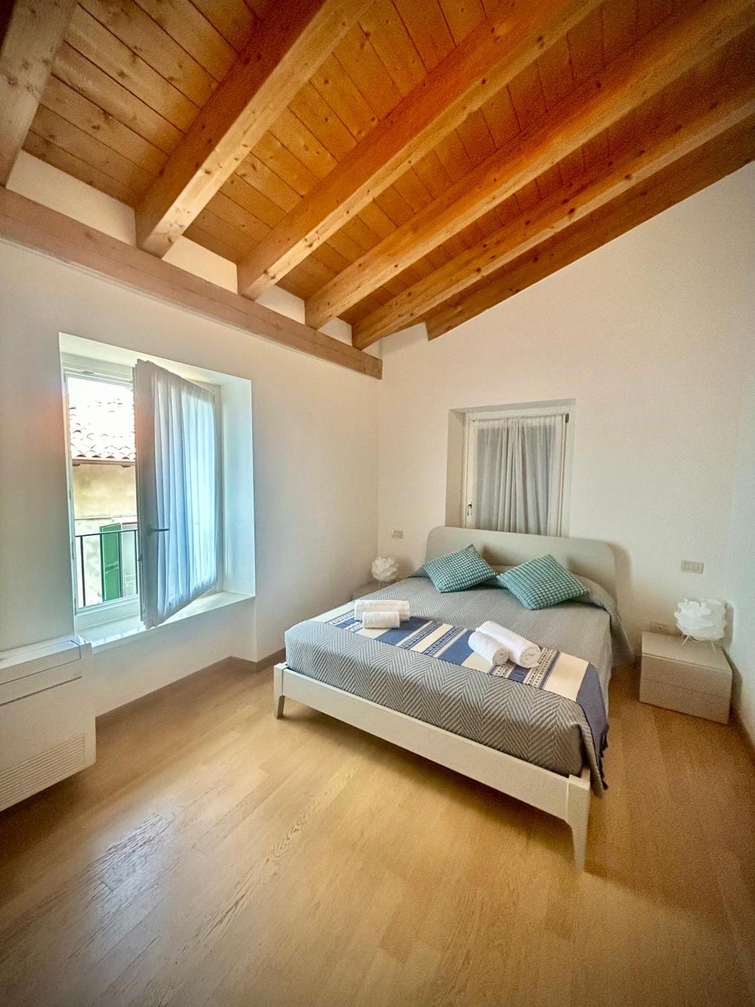 Villa Borgo Borago Brenzone sul Garda Exteriör bild