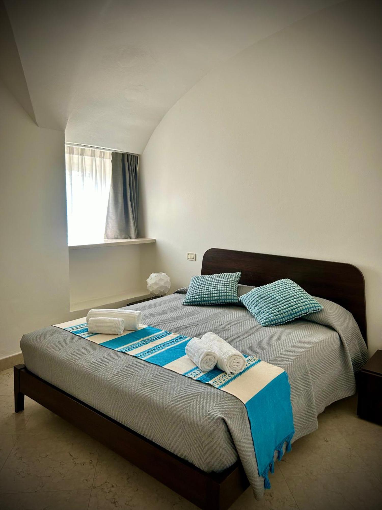 Villa Borgo Borago Brenzone sul Garda Exteriör bild